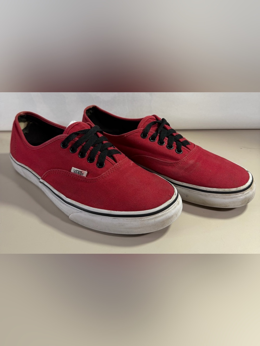 Vans Authentic Low Top Lace-Up Canvas Red Skate Sneakers Shoes men Size 10.5